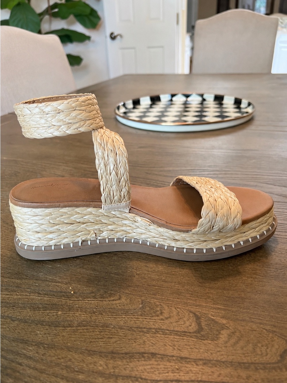 Universal Thread Cream Braided Strap Sandals 10 - Picture 6 of 10